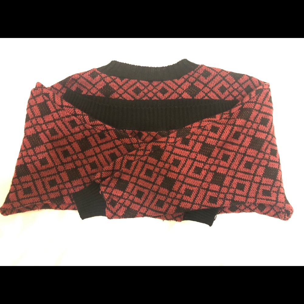 Sweater - Picture 3 of 4
